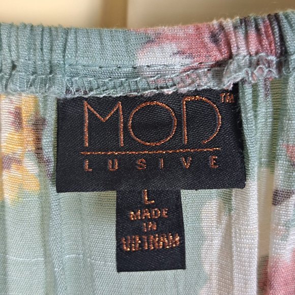 MOD Lusive Women's Floral Green 3/4 Ruffle Sleeve Blouse Boho Size Large - Picture 6 of 10